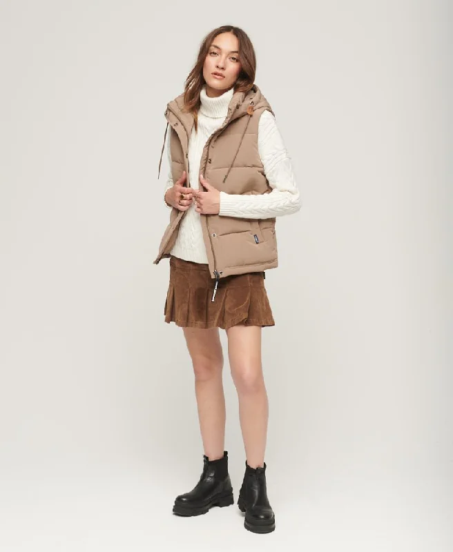 Everest Hooded Puffer Vest | Fossil Brown