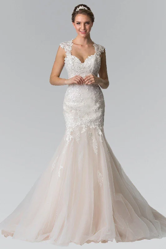 Lace Embellished Long Mermaid Style Wedding Dress