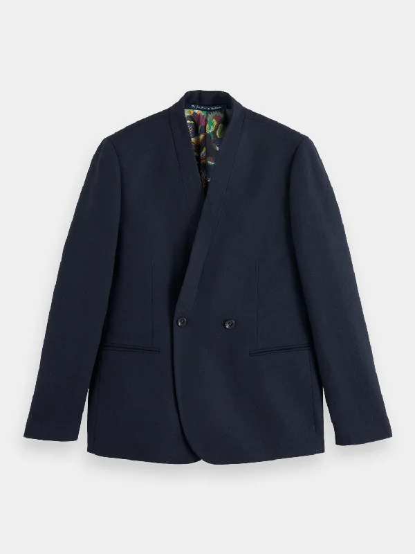 Double-breasted kimono collar blazer