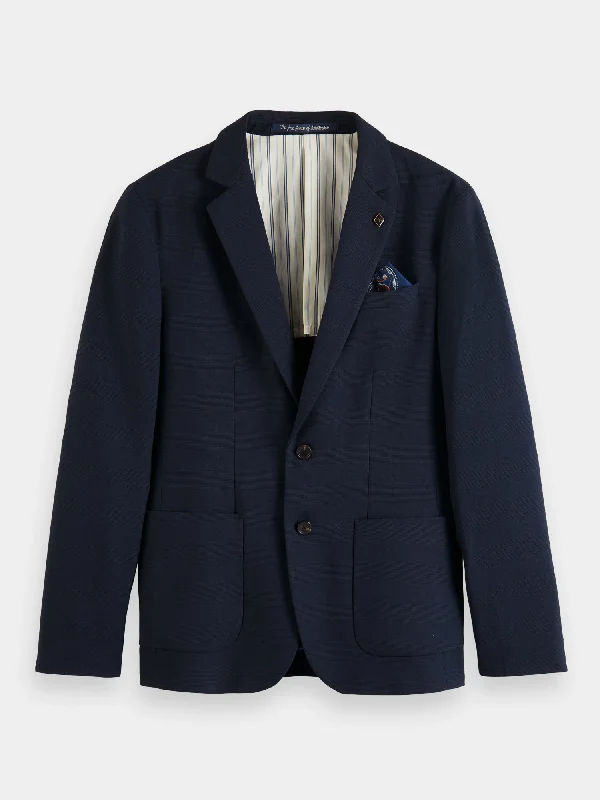 Single-breasted blazer